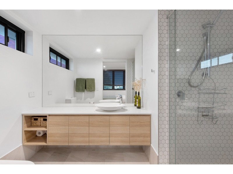 205/45-51 Latham Street, Chermside QLD 4032