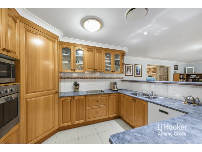5 Hengis Court, Albany Creek QLD 4035