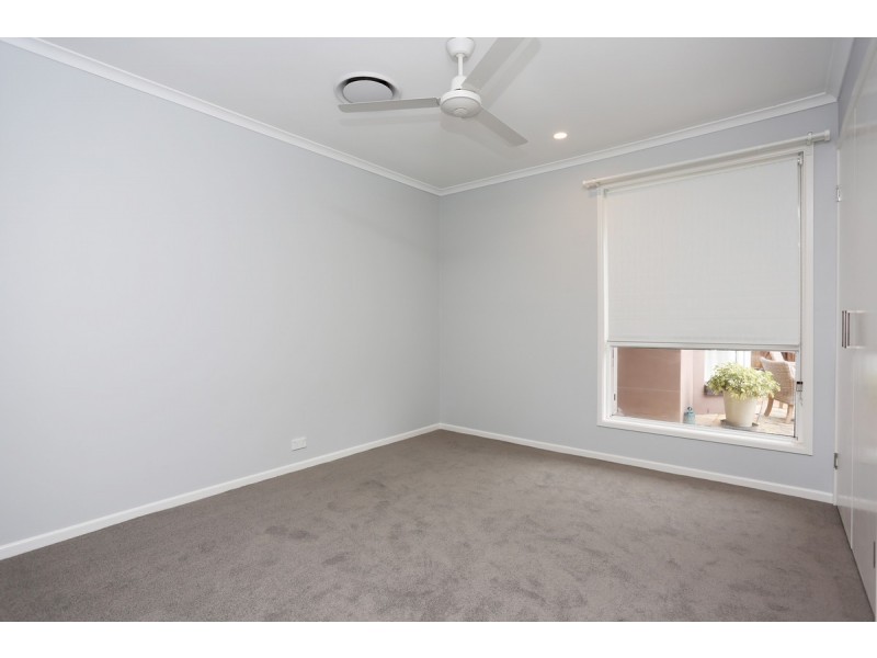 16 Eucalyptus Place, Albany Creek QLD 4035