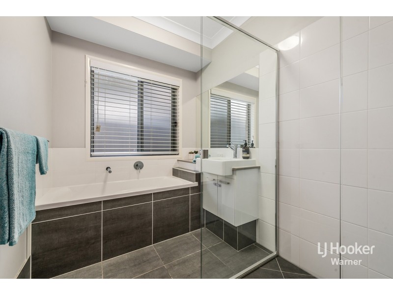 107 Caspian Parade, Warner QLD 4500