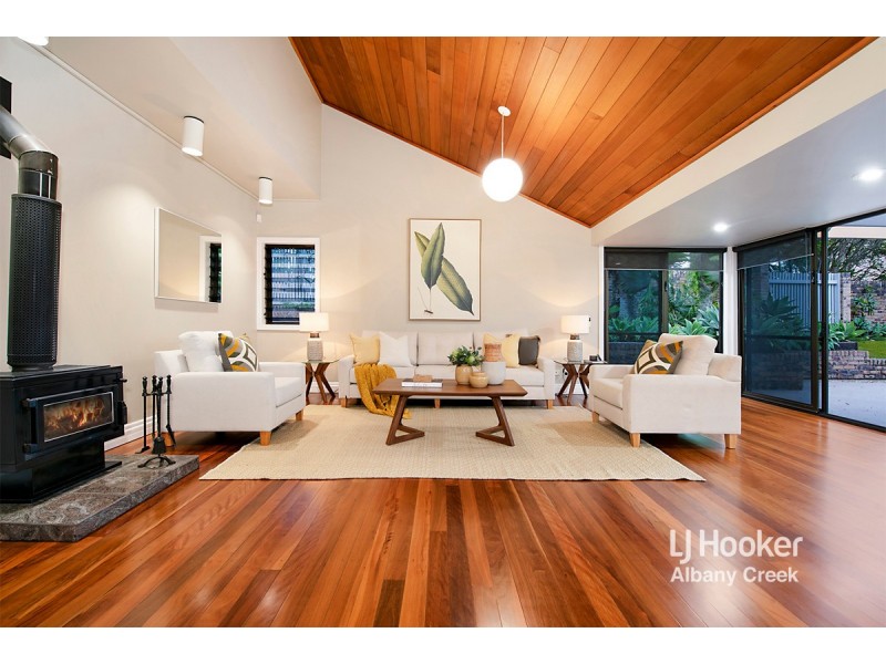 2A Reuben Street, Stafford QLD 4053