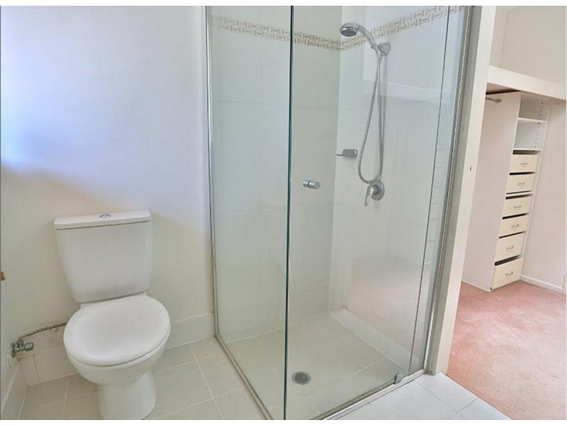 9 Keaton Street, Mcdowall QLD 4053