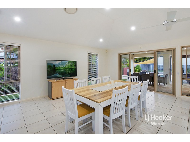 8 Avondale Road, Warner QLD 4500