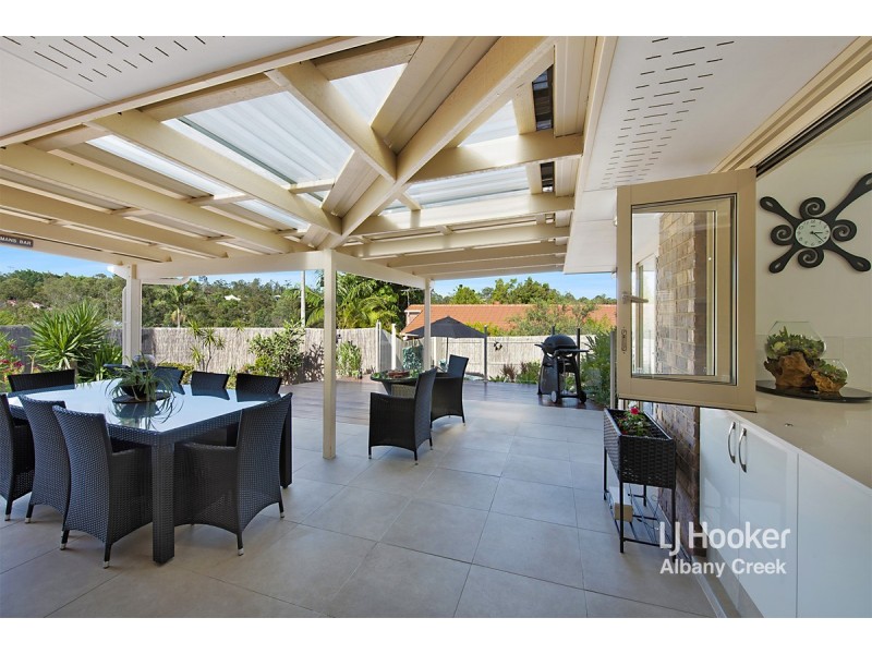 55 Leonarda Drive, Ferny Hills QLD 4055