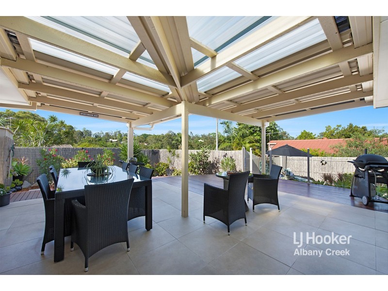 55 Leonarda Drive, Ferny Hills QLD 4055