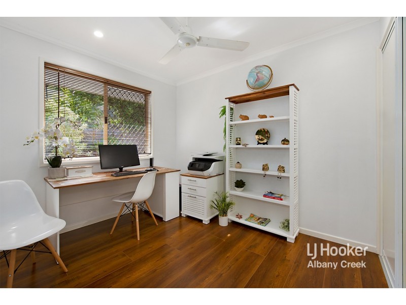 55 Leonarda Drive, Ferny Hills QLD 4055