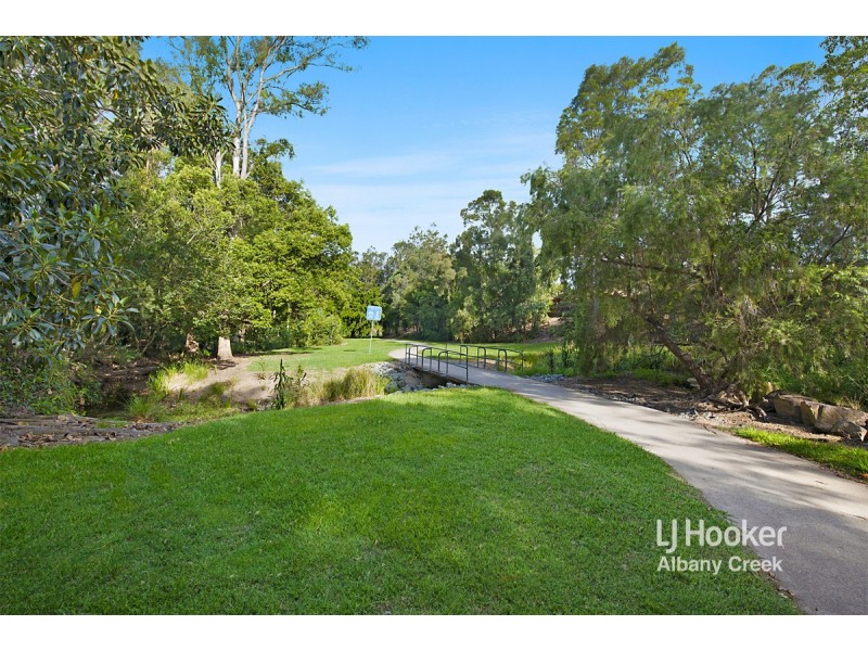 55 Leonarda Drive, Ferny Hills QLD 4055