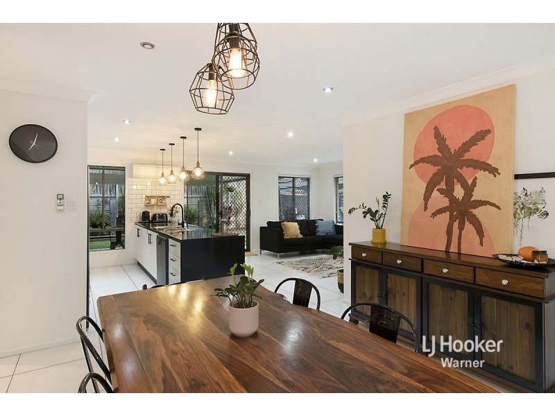 6 Elle Court, Cashmere QLD 4500