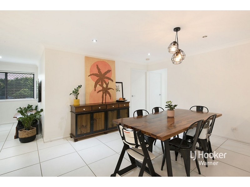 6 Elle Court, Cashmere QLD 4500