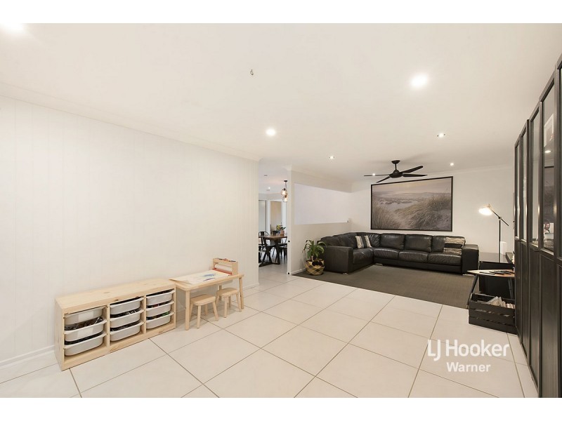 6 Elle Court, Cashmere QLD 4500