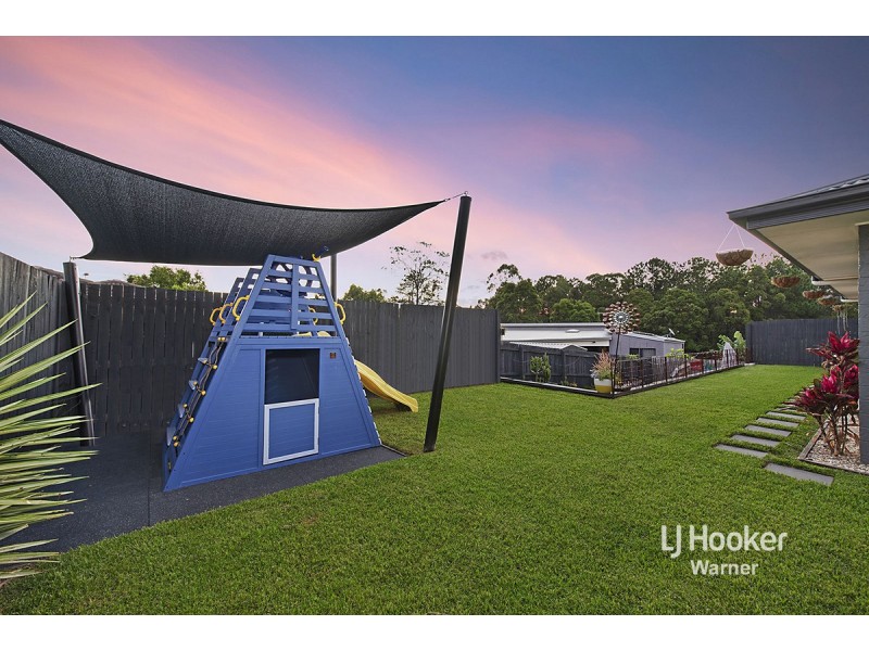 6 Elle Court, Cashmere QLD 4500