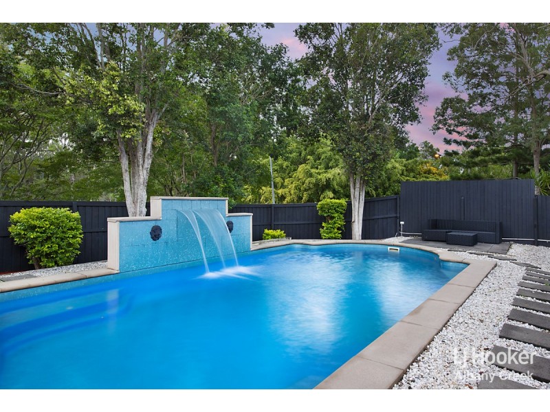 124 Thiess Drive, Albany Creek QLD 4035