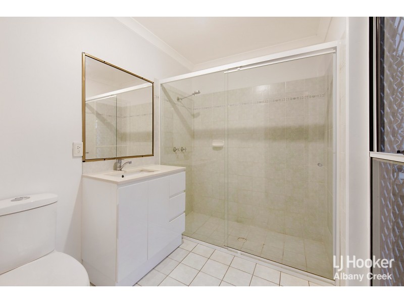 124 Thiess Drive, Albany Creek QLD 4035