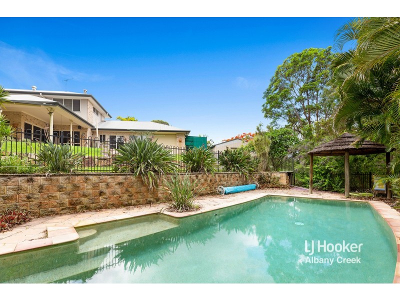 9 Amamoor Court, Cashmere QLD 4500