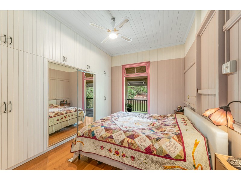 5 Bellbird Court, Warner QLD 4500