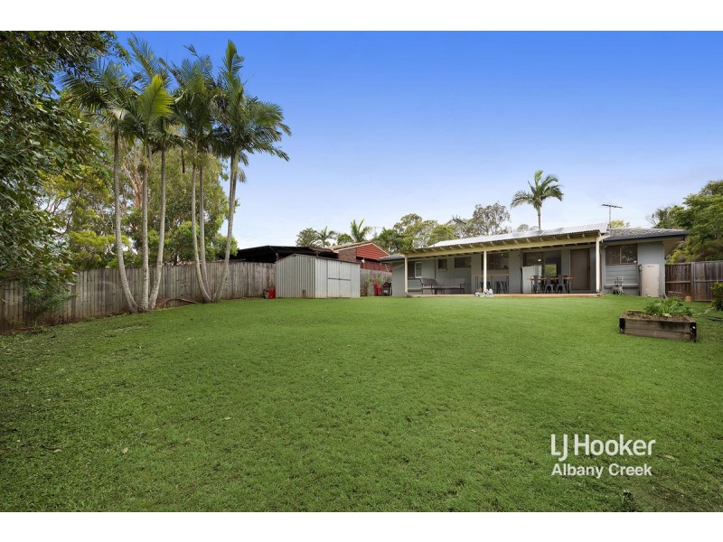 7 Flamingo Drive, Albany Creek QLD 4035