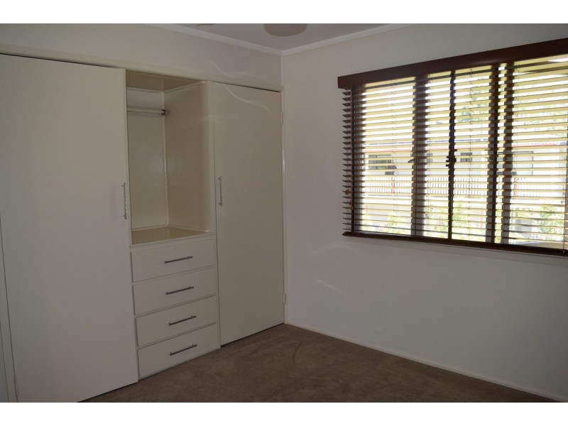 4 Caradon Street, Albany Creek QLD 4035