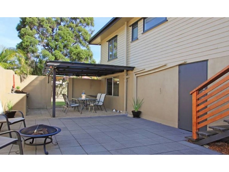 4 Caradon Street, Albany Creek QLD 4035