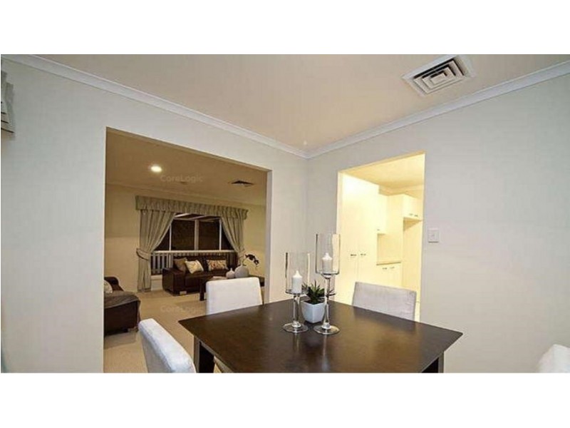 1 Saraband Drive, Eatons Hill QLD 4037