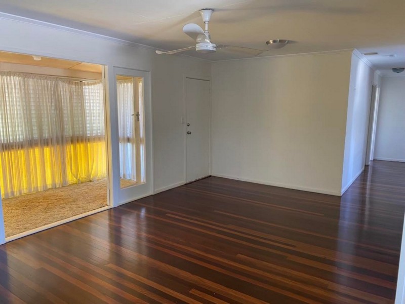 31 Grahams Road, Strathpine QLD 4500