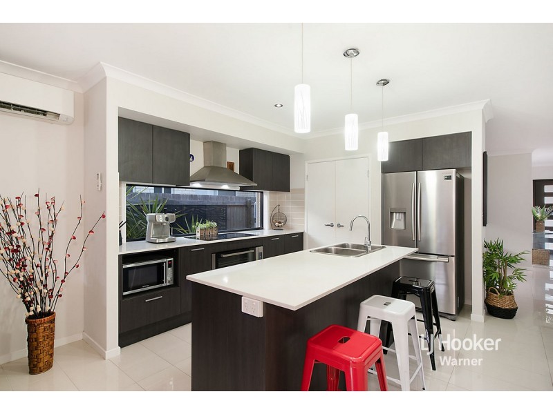 7 Cooloola Circuit, Warner QLD 4500