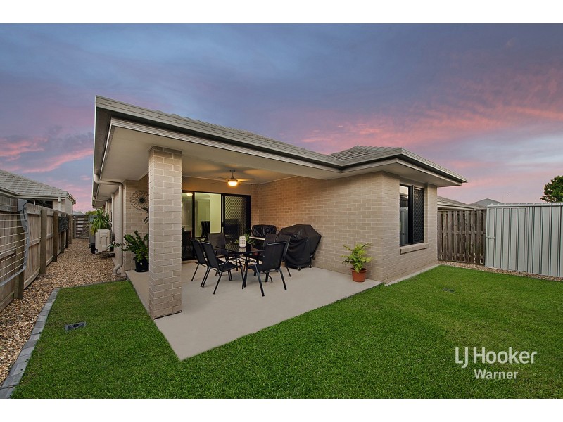 7 Cooloola Circuit, Warner QLD 4500
