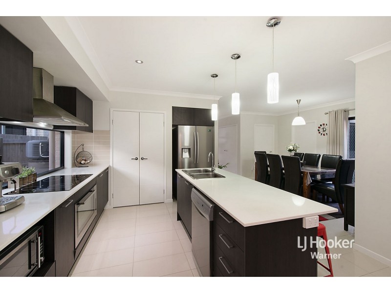 7 Cooloola Circuit, Warner QLD 4500