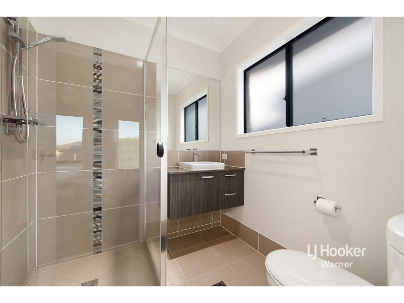 7 Cooloola Circuit, Warner QLD 4500