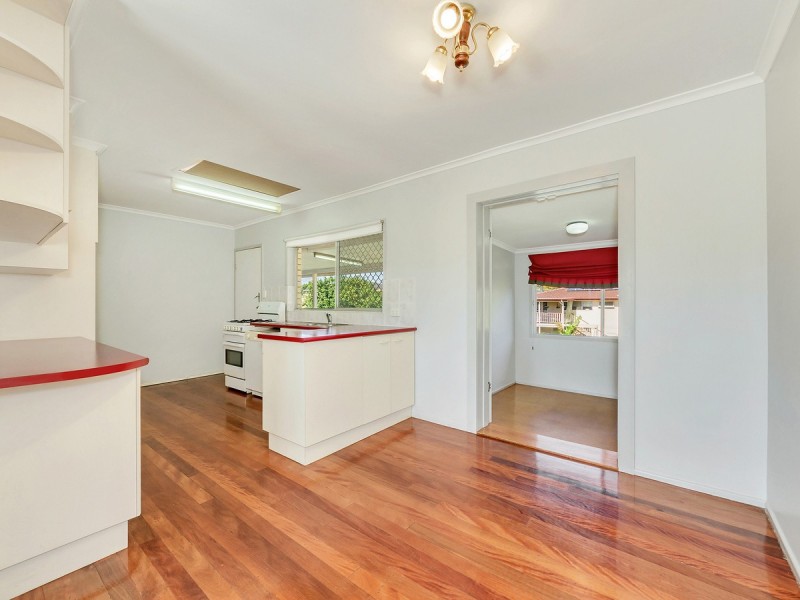 11 Seligan Street, Albany Creek QLD 4035