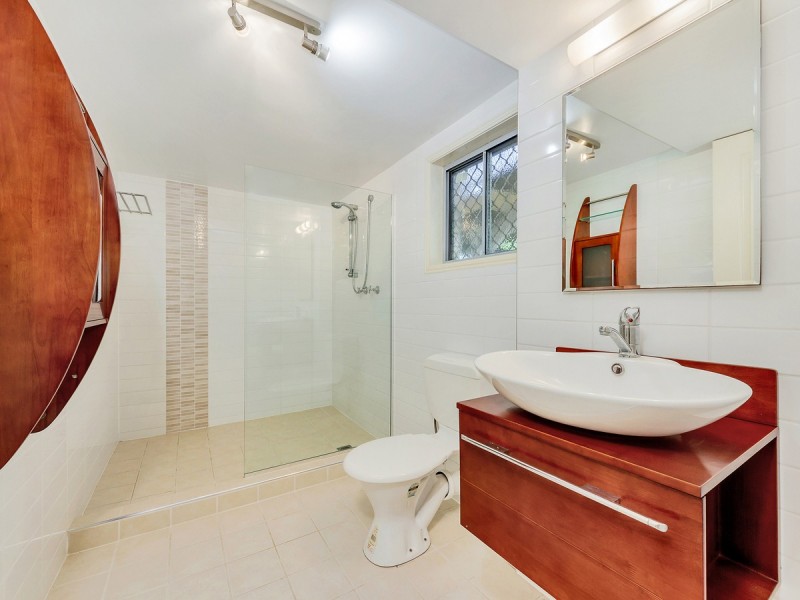 11 Seligan Street, Albany Creek QLD 4035