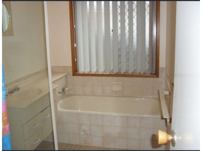 145 Old Northern Road, Albany Creek QLD 4035