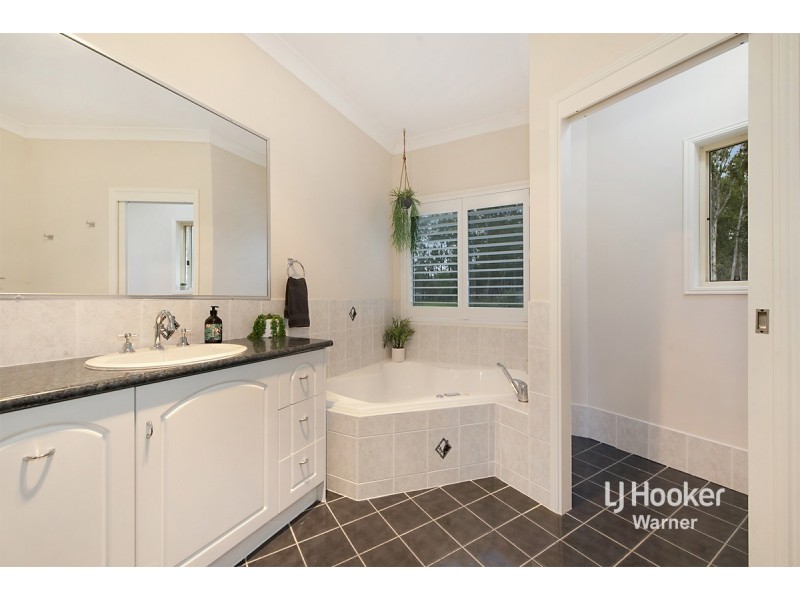 4 Rolls Royce Court, Joyner QLD 4500