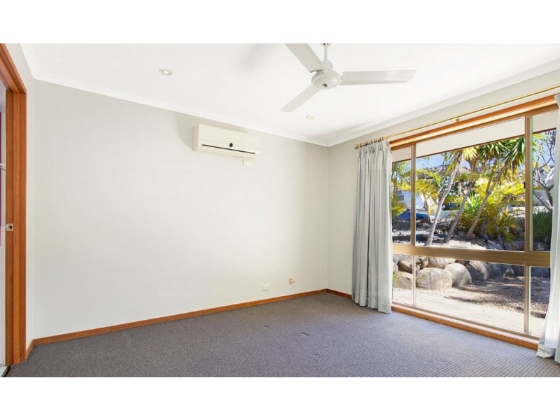 5 Oedipus Court, Eatons Hill QLD 4037