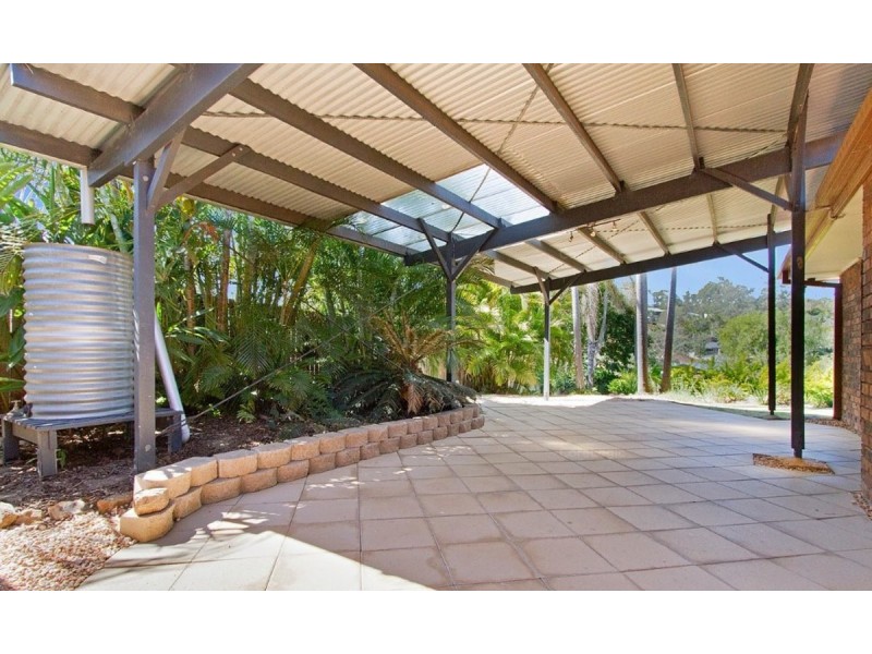 5 Oedipus Court, Eatons Hill QLD 4037