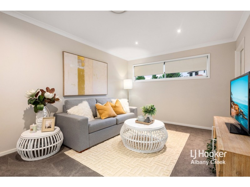 7 Sunbeam Court, Eatons Hill QLD 4037