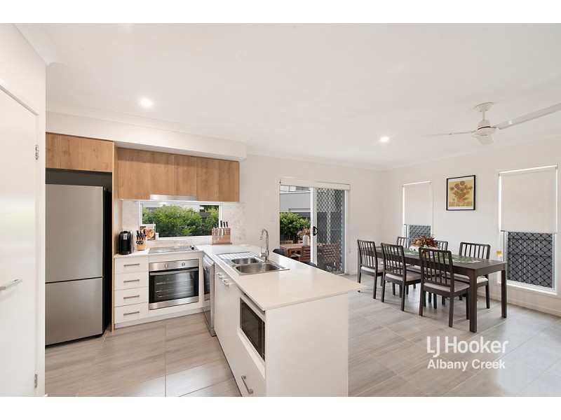 30/30 Creekside Terrace Albany Creek, Albany Creek QLD 4035