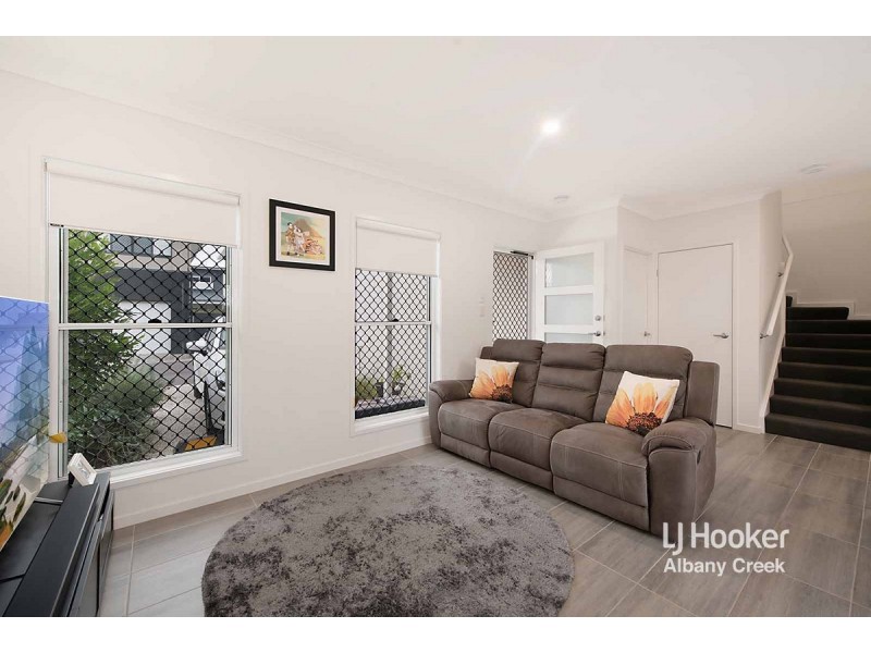 30/30 Creekside Terrace Albany Creek, Albany Creek QLD 4035
