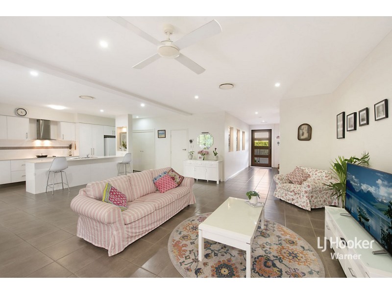 4/7 Charlie Close, Warner QLD 4500