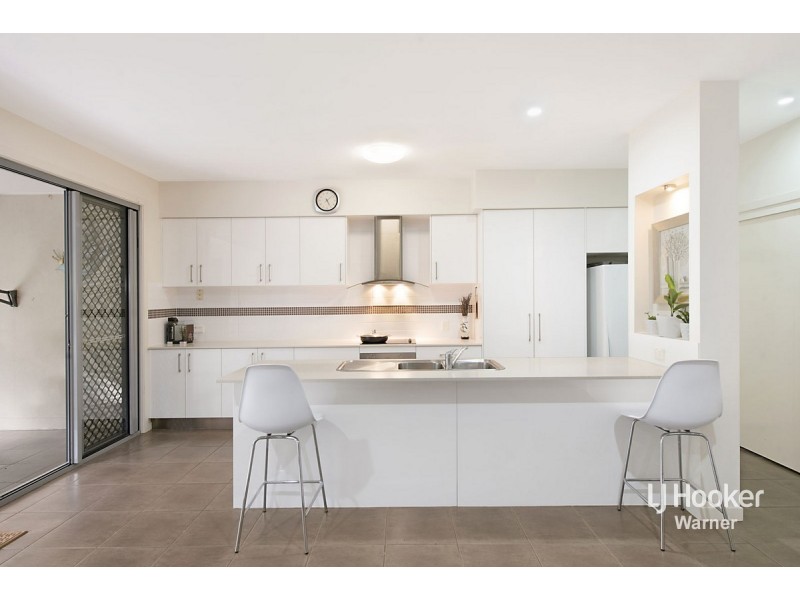 4/7 Charlie Close, Warner QLD 4500