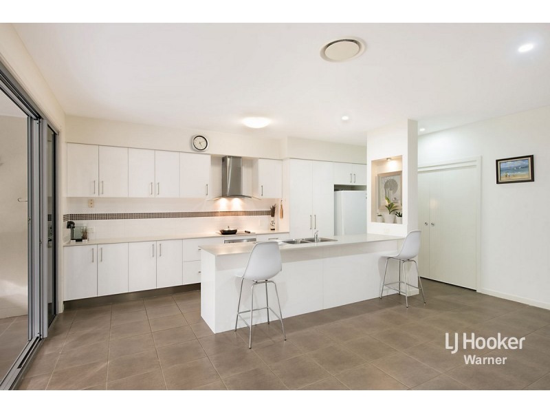 4/7 Charlie Close, Warner QLD 4500