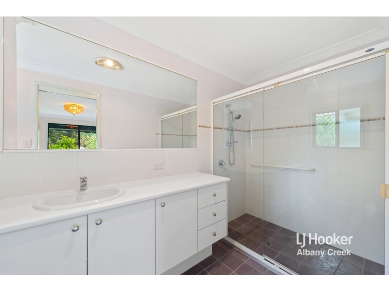 15 Cabarita Crescent, Eatons Hill QLD 4037