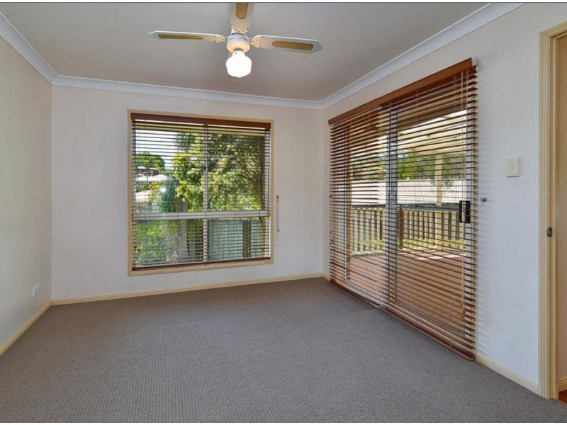 8 Woodvale Court, Everton Hills QLD 4053