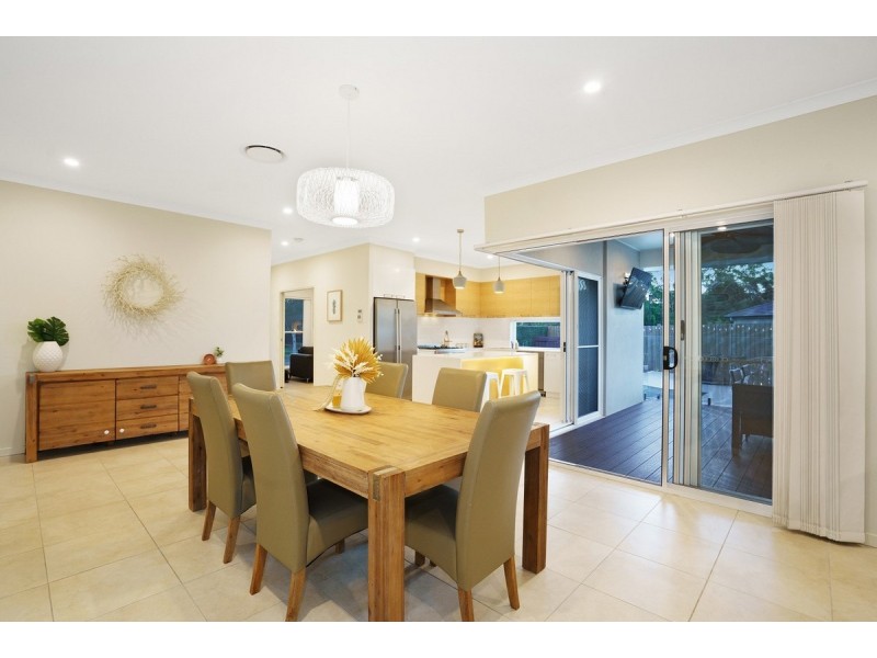 1 Centenary Court, Warner QLD 4500