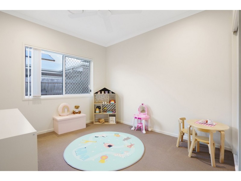 1 Centenary Court, Warner QLD 4500