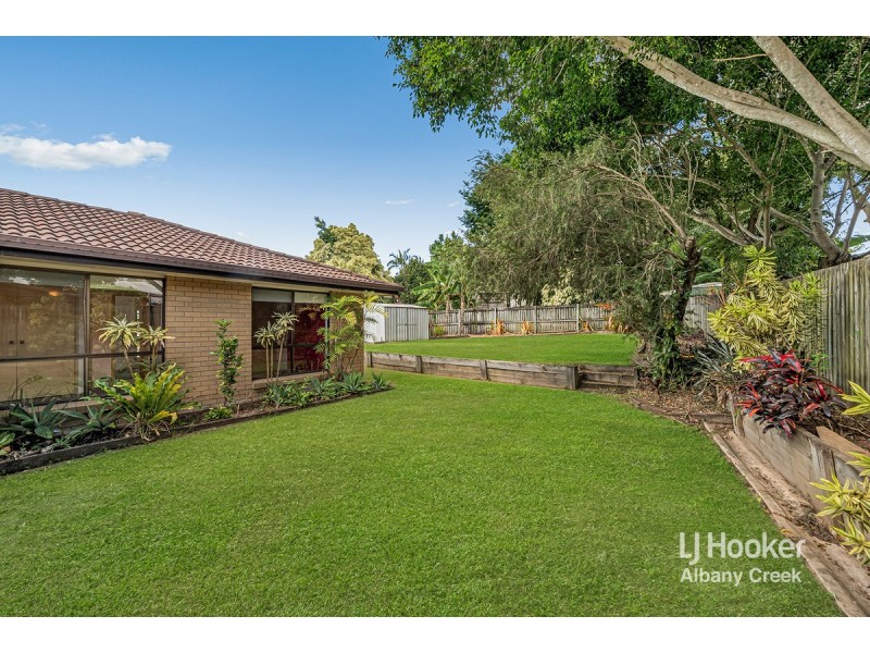 33 Challinor Drive, Albany Creek QLD 4035