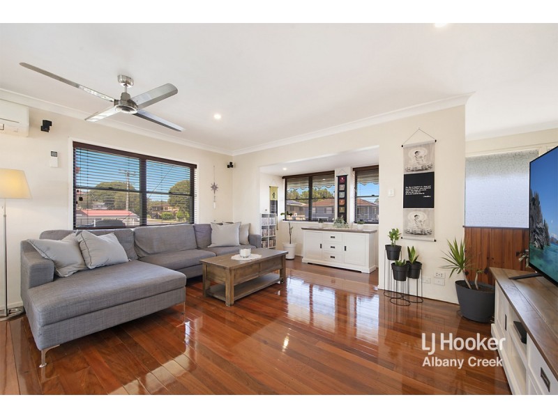 24 Leitchs Road South, Albany Creek QLD 4035