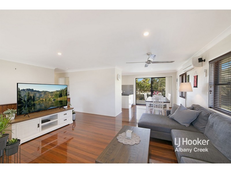24 Leitchs Road South, Albany Creek QLD 4035