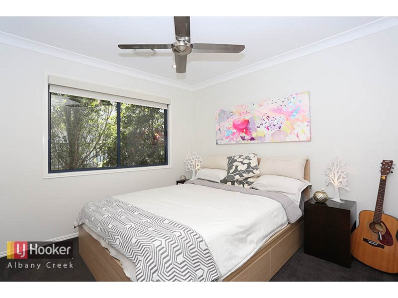 125 Saraband Drive, Eatons Hill QLD 4037