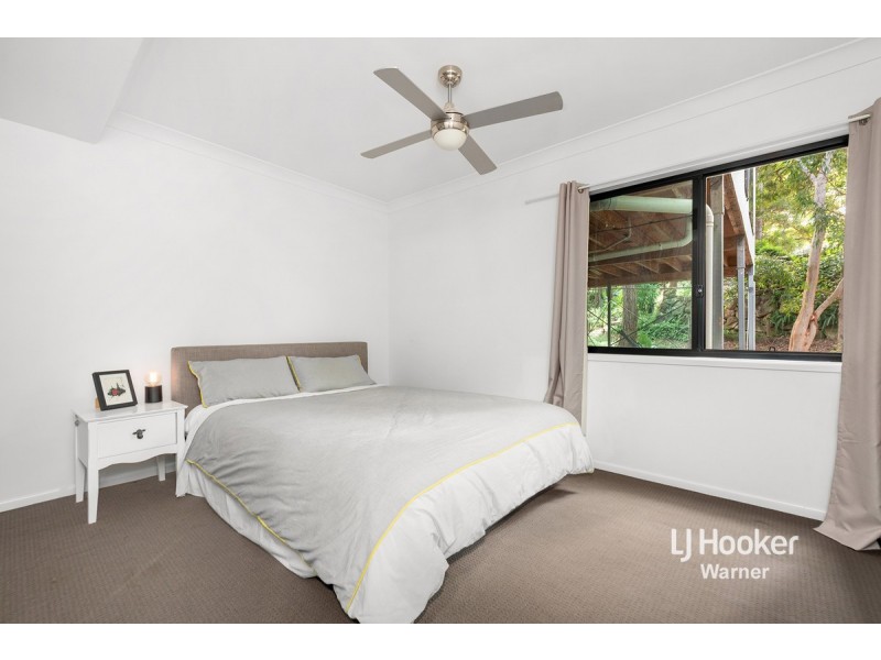 11 Whipbird Court, Cashmere QLD 4500