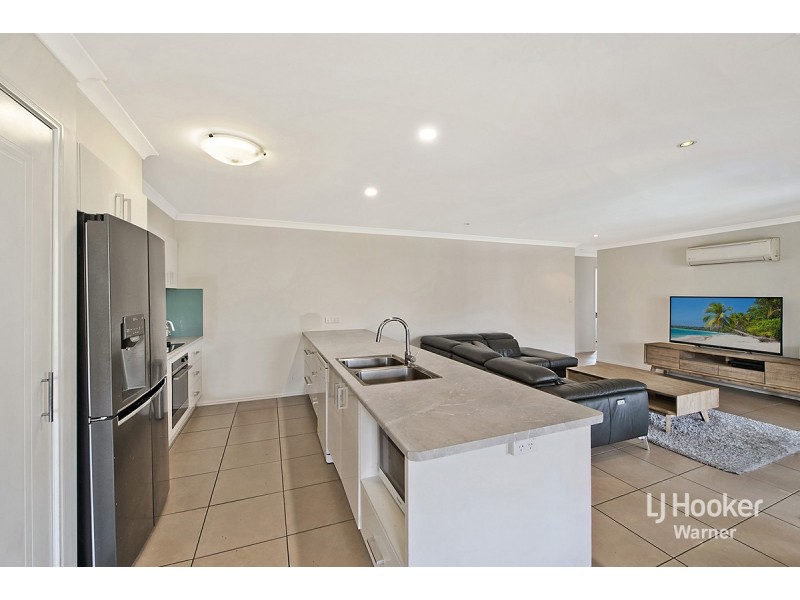 7 Barambah Circuit, Warner QLD 4500